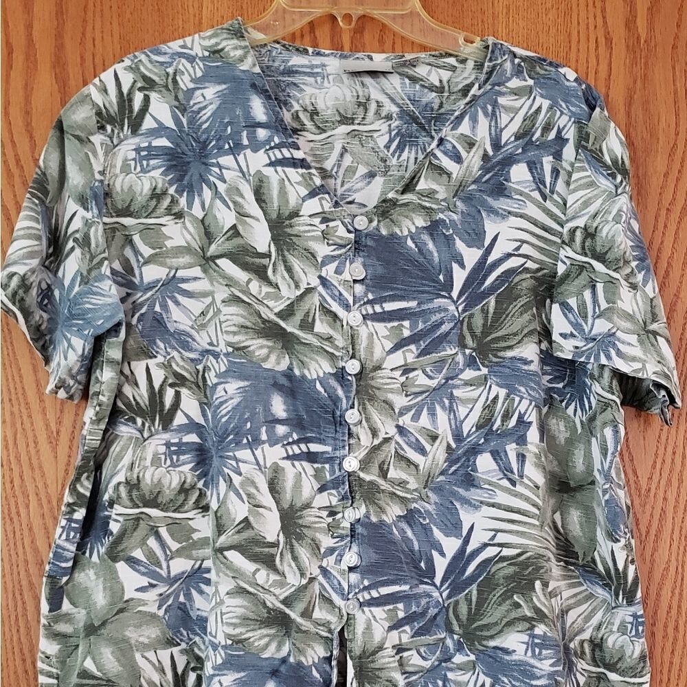 Fashion Bug Button Down Floral Shirt - Sz. 18/20